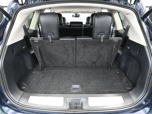 Used 2020 INFINITI QX60 Luxe w/ Essential Package FWD image 44