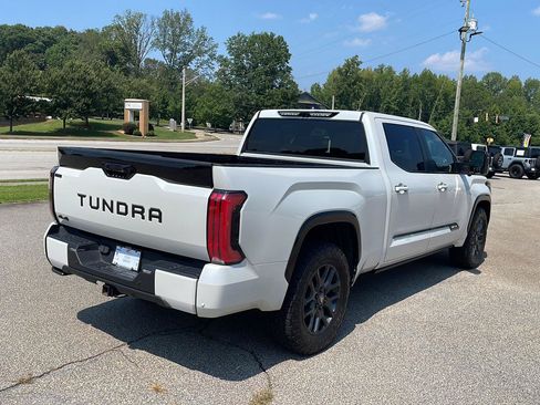 Used 2025 Toyota Tundra Platinum AWD/4WD image 3