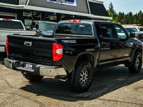 Used 2018 Toyota Tundra SR5 AWD/4WD image 16