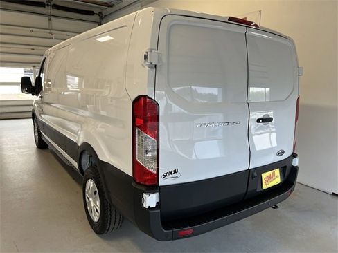 Used 2024 Ford Transit 250 Low Roof image 4