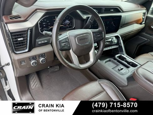 Used 2024 GMC Sierra 3500 Denali w/ Denali Reserve Package AWD/4WD image 9