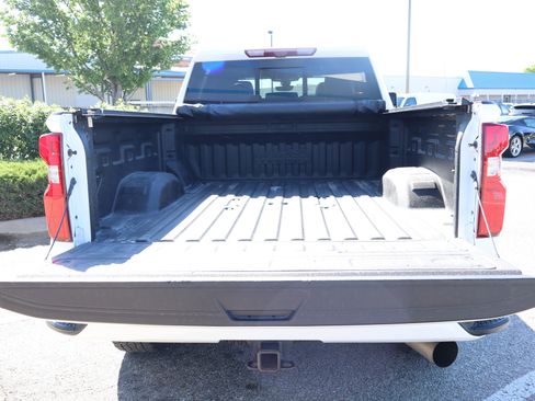 Used 2021 Chevrolet Silverado 3500 High Country w/ Z71 Off-Road Package AWD/4WD image 9
