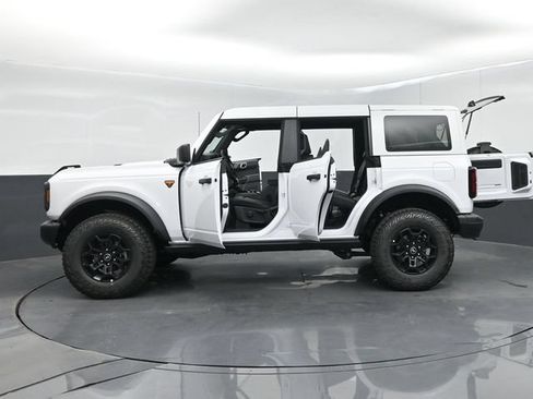New 2026 Ford Bronco Badlands AWD/4WD image 64
