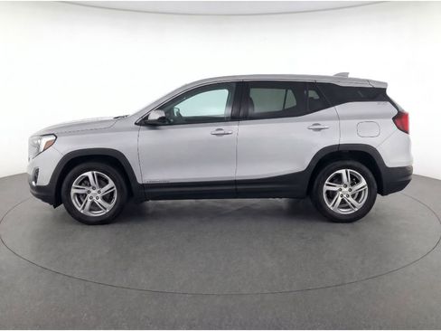 Used 2018 GMC Terrain SLE FWD image 6