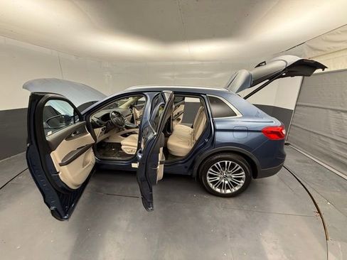 Used 2018 Lincoln MKX Reserve w/ Cargo Utility Package AWD/4WD image 26