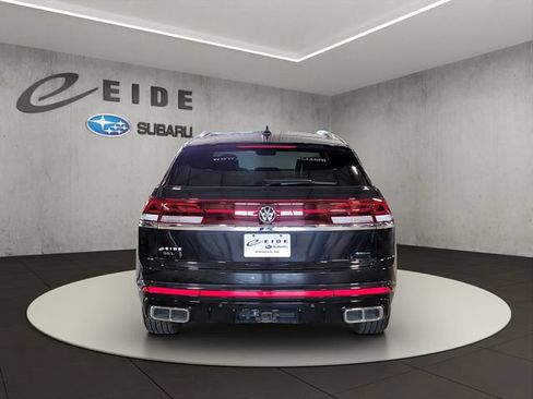 Used 2025 Volkswagen Atlas Cross Sport SEL Premium R-Line AWD/4WD image 13