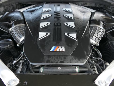 Used 2025 BMW X5 M60i w/ Executive Package AWD/4WD image 31