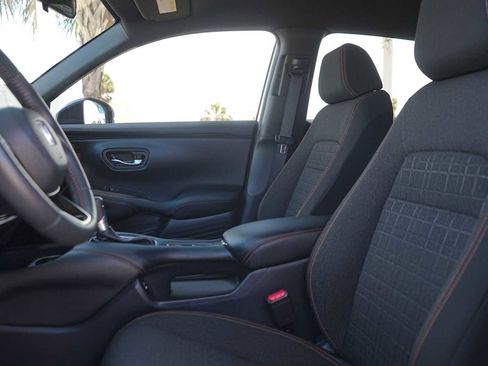 Used 2024 Honda HR-V Sport image 11