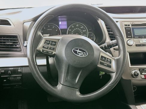 Used 2013 Subaru Outback 2.5i AWD/4WD image 17