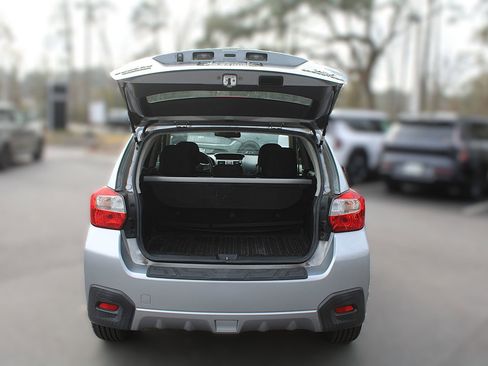 Used 2015 Subaru Crosstrek 2.0i Premium w/ Popular Package #1 image 9