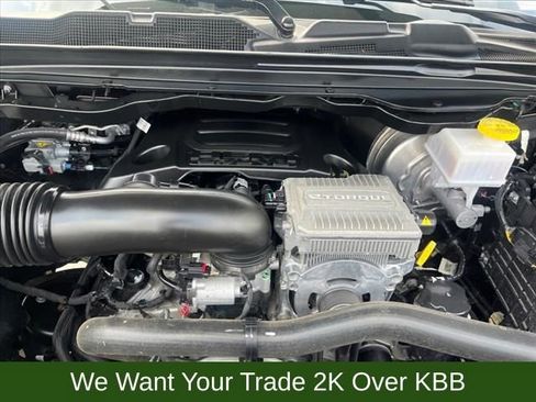 Used 2024 RAM 1500 Laramie image 32