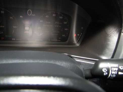 Used 2023 Honda Accord Sport image 4