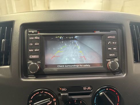 Used 2019 Nissan NV200 SV w/ Navigation Package image 17
