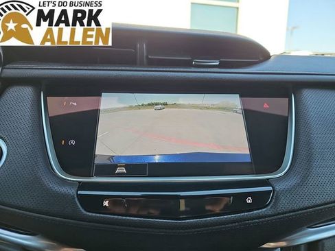 Used 2022 Cadillac XT5 Premium Luxury AWD/4WD image 14