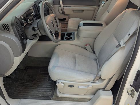 Used 2010 GMC Sierra 1500 SLE w/ Power Pack Plus image 22