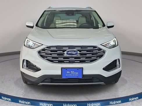 Certified 2022 Ford Edge SEL w/ Convenience Package AWD/4WD image 2