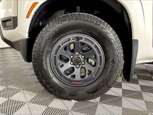 New 2026 Nissan Frontier S w/ S Utility Package image 16