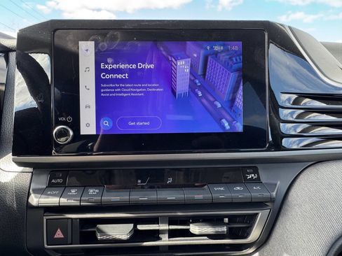 Used 2025 Toyota Camry LE image 27