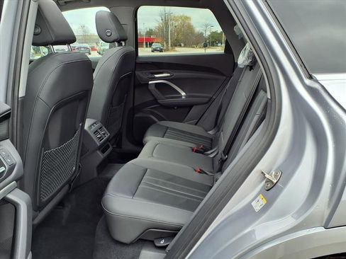 New 2025 Audi Q5 Premium AWD/4WD image 11