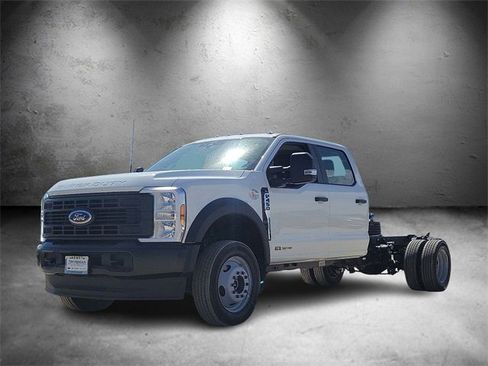 New 2025 Ford F450 XL image 5