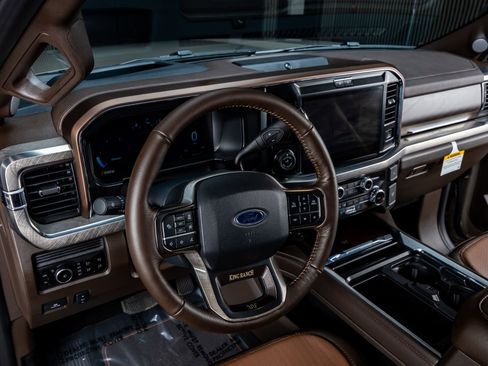 Used 2026 Ford F450 King Ranch w/ Chrome Package image 16