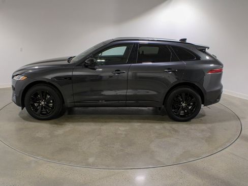 New 2025 Jaguar F-PACE R-Dynamic S image 2