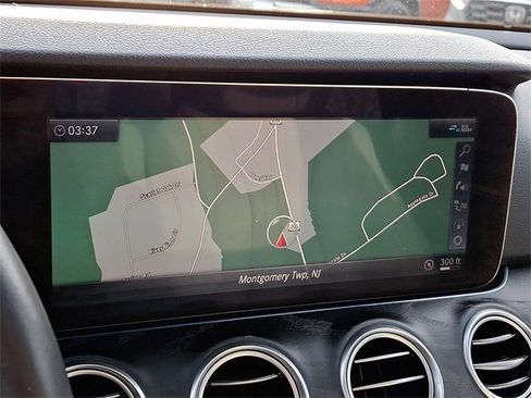 Used 2020 Mercedes-Benz E 350 4MATIC Sedan image 17