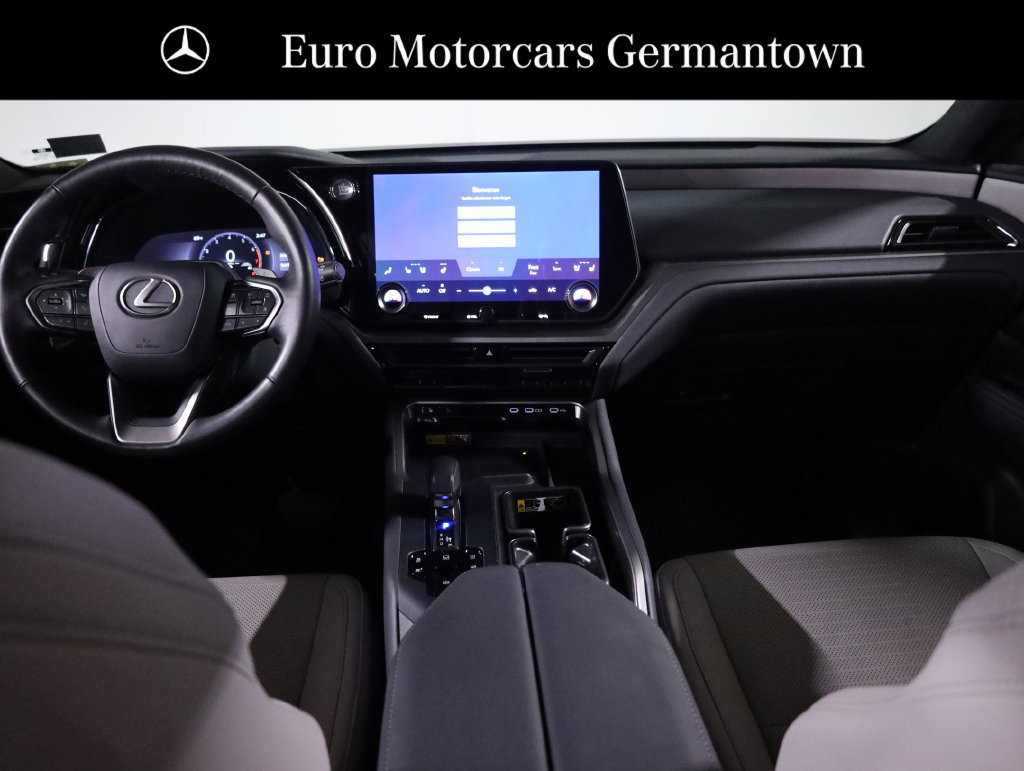 Used 2024 Lexus TX 350 AWD w/ Captains Chair Package image 40