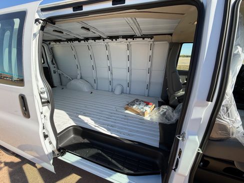 New 2025 GMC Savana 2500 Extended w/ Driver Convenience Package image 14