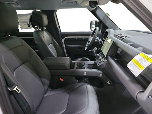 New 2026 Land Rover Defender 110 S AWD/4WD image 29