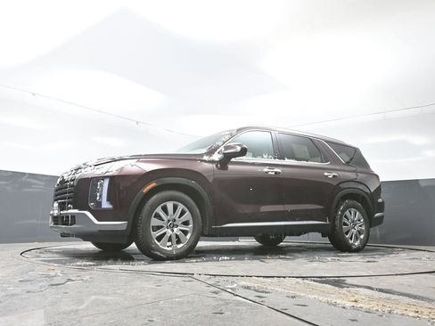 Used 2024 Hyundai Palisade SEL image 48