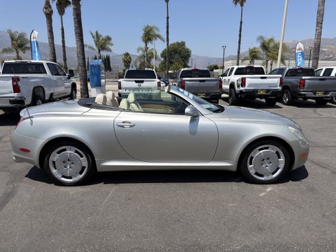 Used 2003 Lexus SC 430 Convertible RWD image 44
