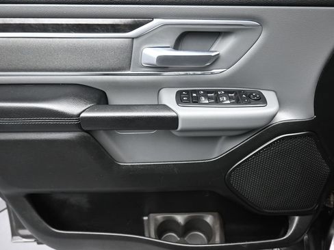 Used 2020 RAM 1500 Big Horn image 10