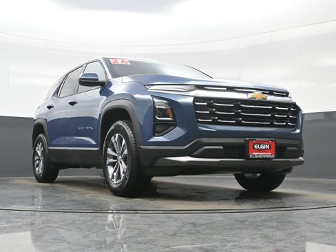 Used 2026 Chevrolet Equinox LT w/ Convenience Package II image 25