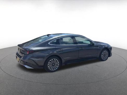 Used 2025 Hyundai Sonata SEL FWD image 14
