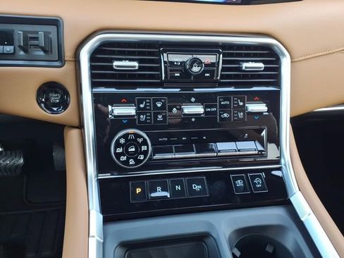 New 2026 Nissan Armada Platinum Reserve AWD/4WD image 16