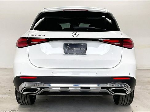 New 2026 Mercedes-Benz GLC 300 image 4