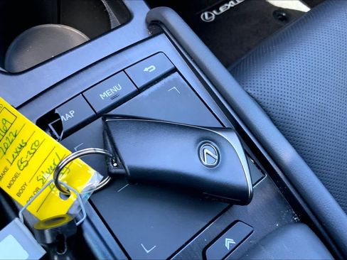 Used 2022 Lexus ES 350 w/ Premium Package FWD image 14