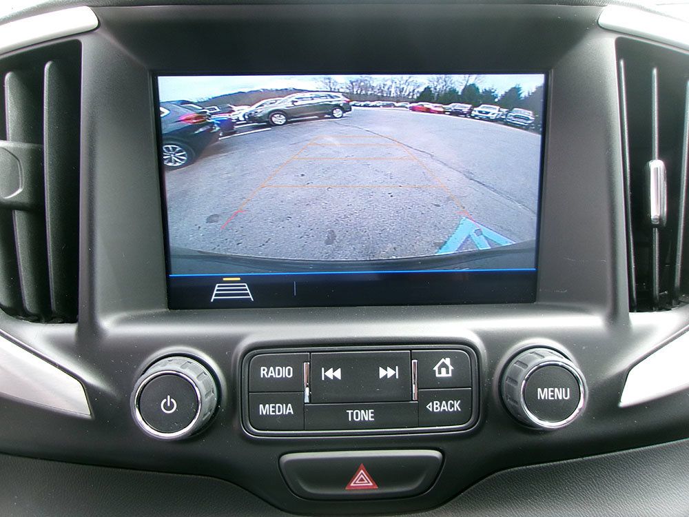 Used 2018 GMC Terrain SLE w/ Driver Convenience Package AWD/4WD image 17