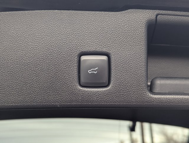 Used 2023 Ford Escape ST-Line AWD/4WD image 33