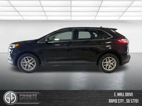 Used 2024 Ford Edge SEL AWD/4WD image 2