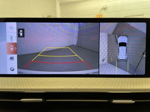 Used 2025 Genesis GV80 3.5T Prestige image 16