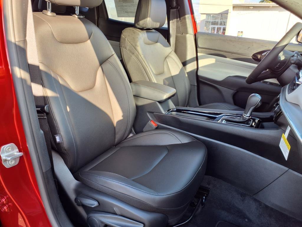 New 2025 Jeep Compass Limited AWD/4WD image 4