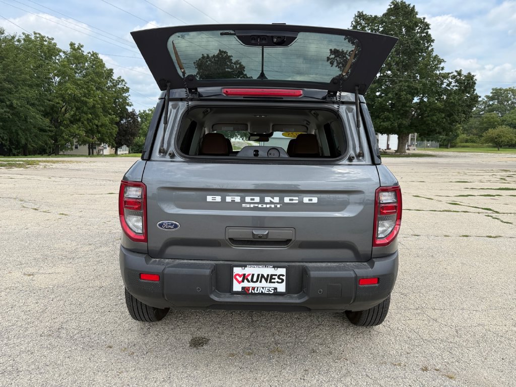 Used 2025 Ford Bronco Sport Outer Banks w/ Outer Banks Tech Package+ AWD/4WD image 41