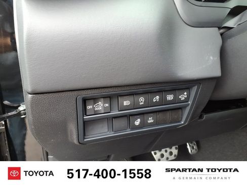 New 2026 Toyota Tundra Platinum AWD/4WD image 17