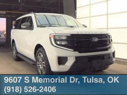 Used 2025 Ford Expedition Active