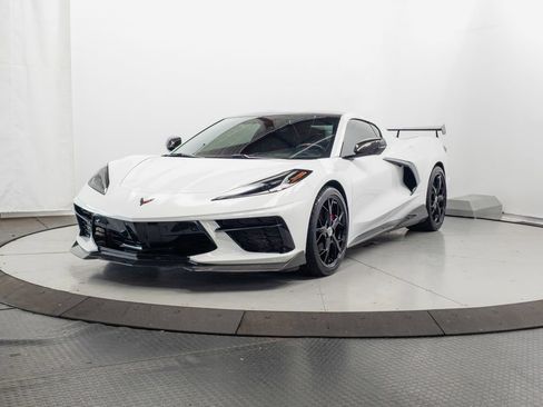 Used 2020 Chevrolet Corvette Stingray Premium Cpe w/ 3LT Preferred Equipment Group RWD image 3