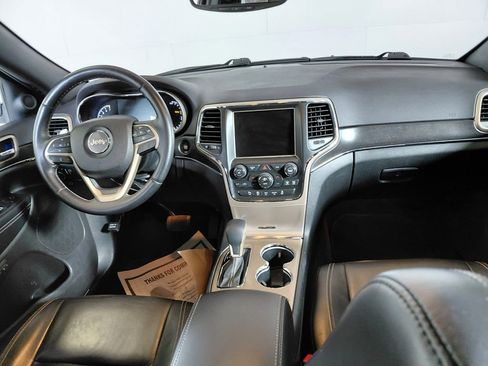 Certified 2017 Jeep Grand Cherokee Limited image 19