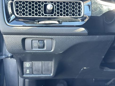 Used 2023 Honda Civic Sport image 15