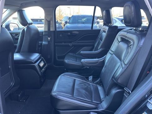 Used 2022 Lincoln Aviator Reserve w/ Elements Package Plus image 12